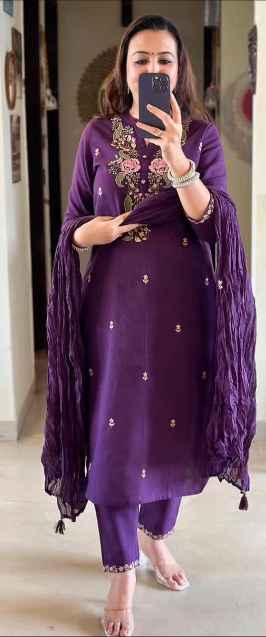 Graceful Purple  Embroidered 3pc Suit Set