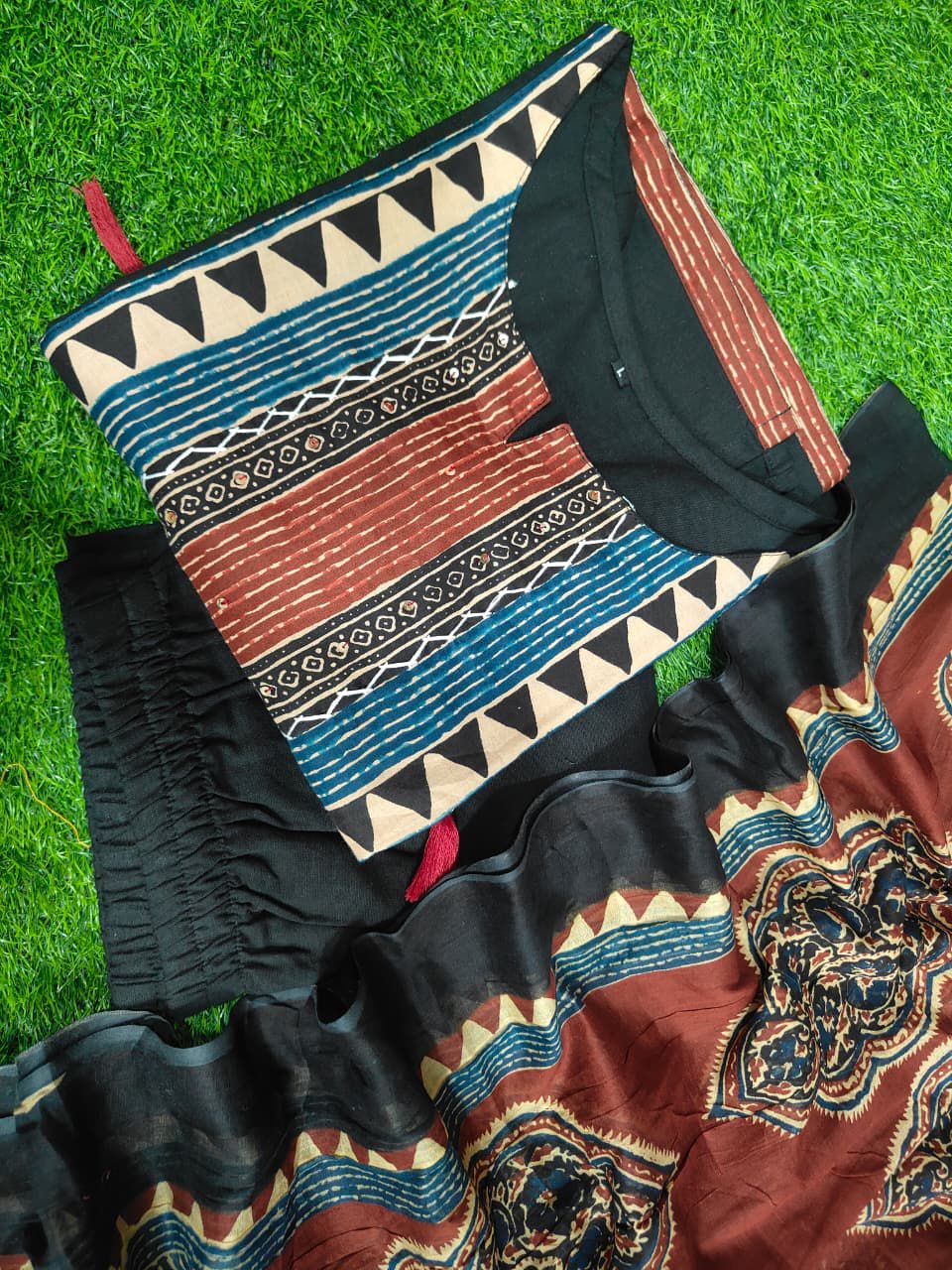 Black Straight Kurti Set